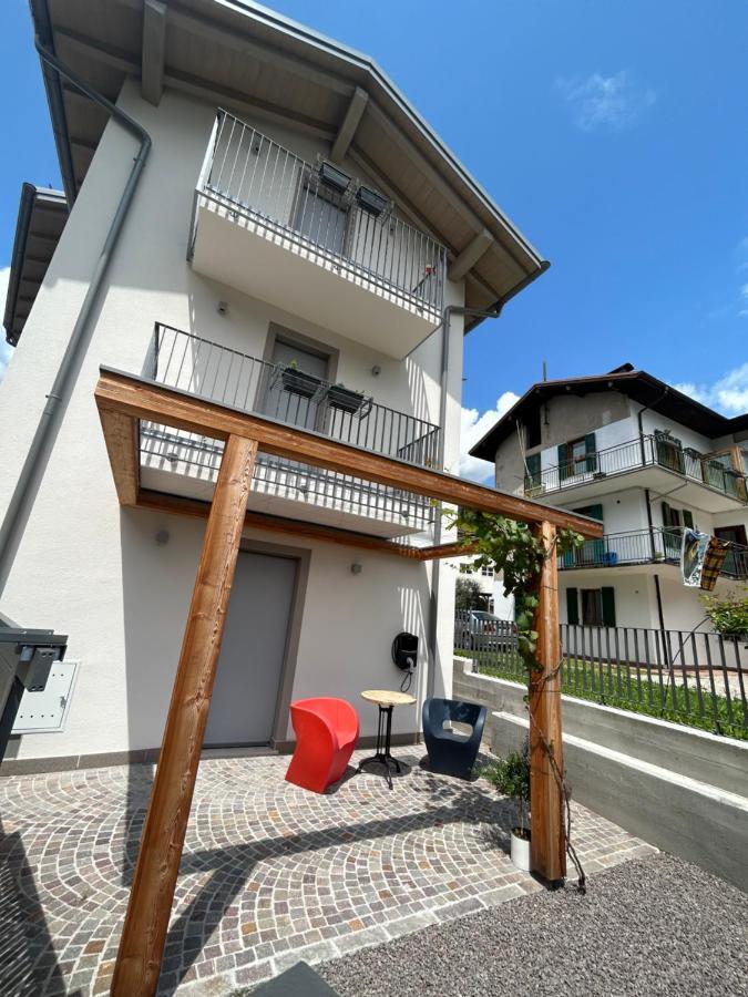 Casa Carolina Bed & Breakfast Levico Terme Exterior photo